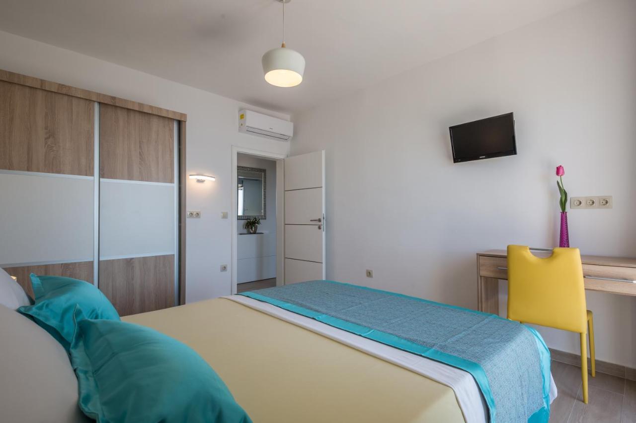 Holiday House Almissa Omiš Buitenkant foto