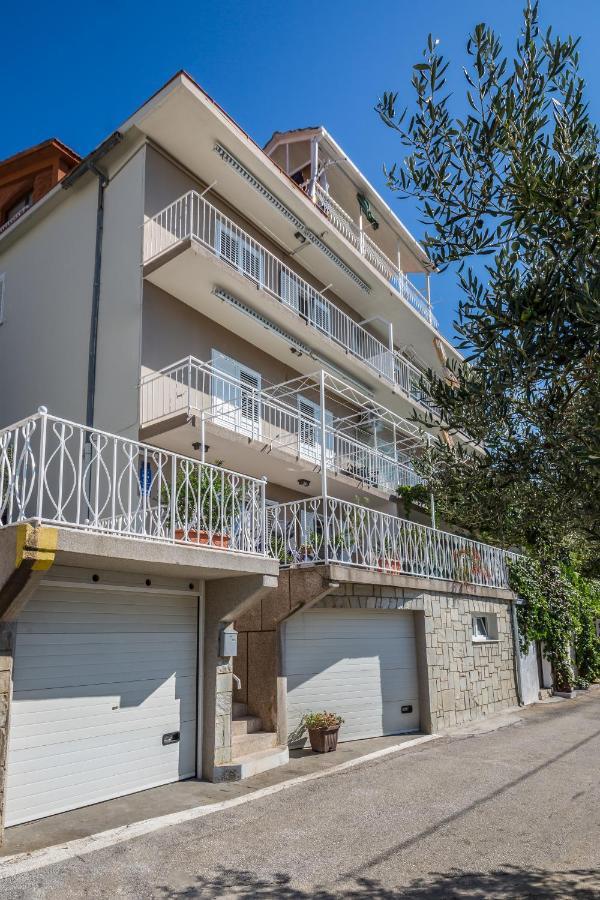 Holiday House Almissa Omiš Buitenkant foto